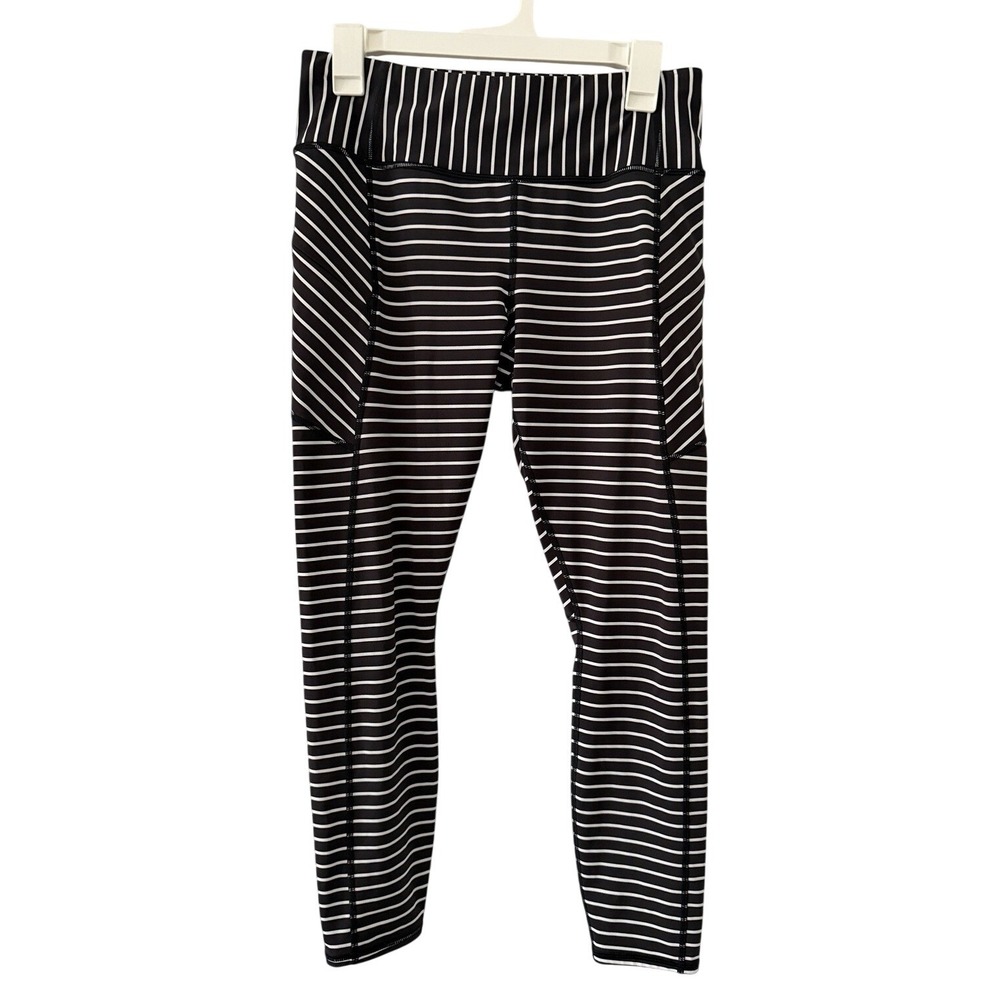 Athleta Contender 7/8 Leggings Powerlift Stripes Pattern Size Medium Black White